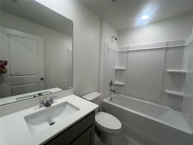 20 SLUMBER PATH, Palm Coast, FL 32164