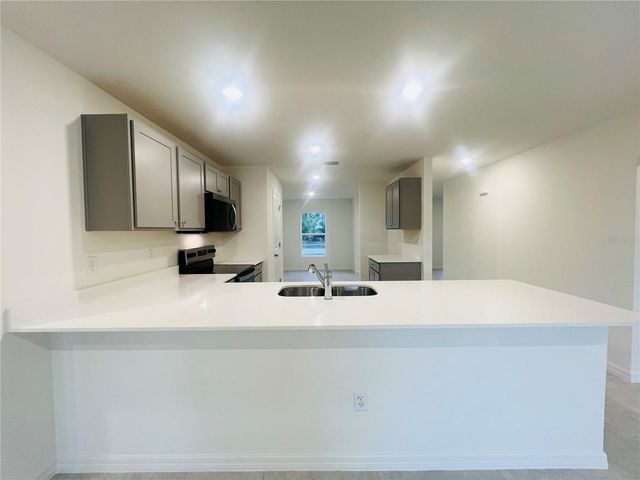 20 SLUMBER PATH, Palm Coast, FL 32164