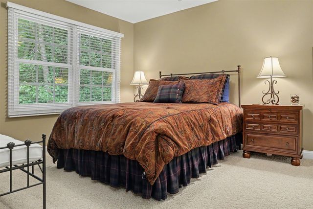 1720 Breezy Point Lane, Kalamazoo, MI 49009