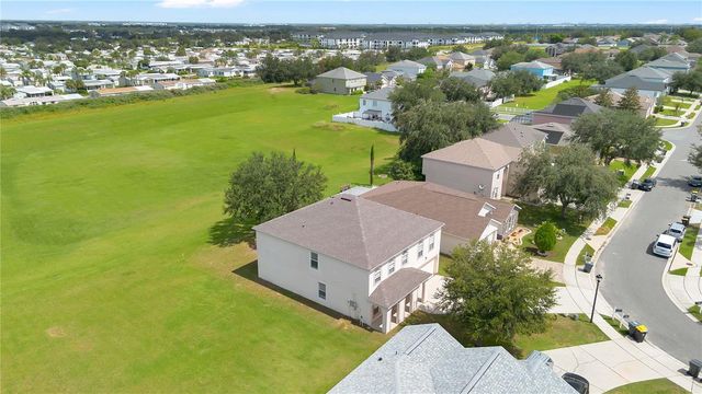 401 BLAKE AVENUE, Davenport, FL 33897