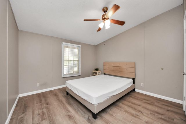 18303 James Road, Hockley, TX 77447