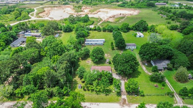 18303 James Road, Hockley, TX 77447
