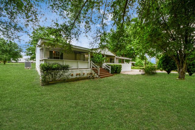 18303 James Road, Hockley, TX 77447