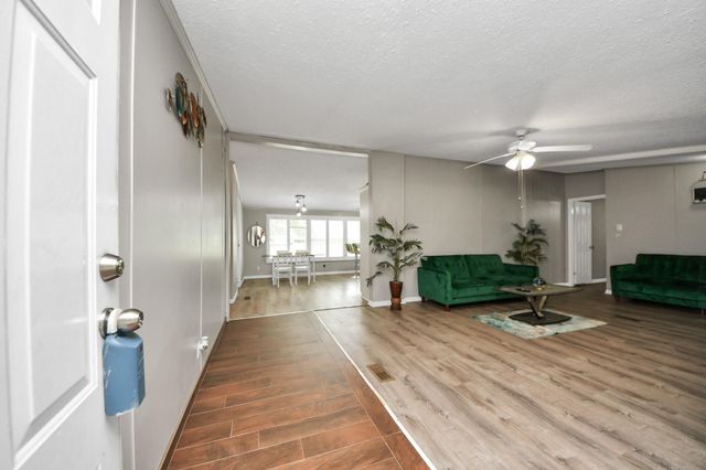 18303 James Road, Hockley, TX 77447