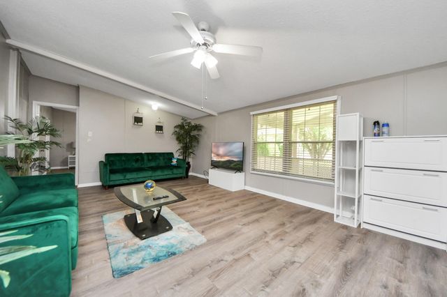 18303 James Road, Hockley, TX 77447