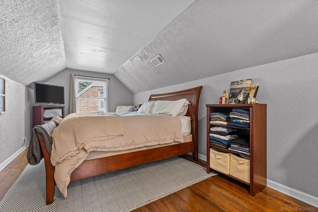 1806 N Connecticut Avenue, Royal Oak, MI 48073