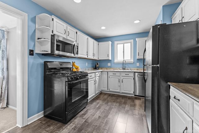 1806 N Connecticut Avenue, Royal Oak, MI 48073
