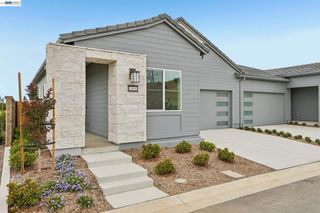 1095 Riverbend Drive, Brentwood, CA 94513