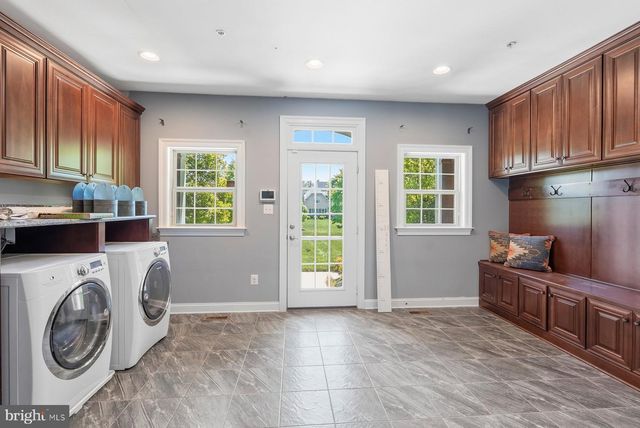 2025 DROVERS LN, Cooksville, MD 21723