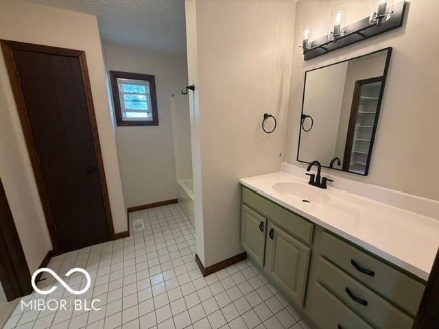 1707 Rovene Drive, Lebanon, IN 46052