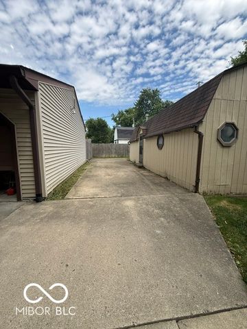 1707 Rovene Drive, Lebanon, IN 46052