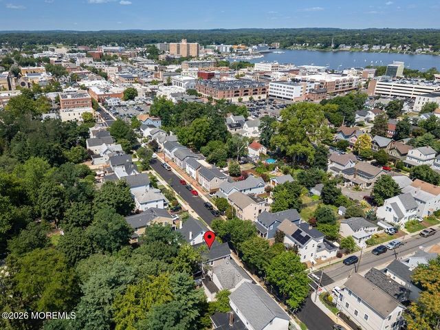 84 Linden Place, Red Bank, NJ 07701