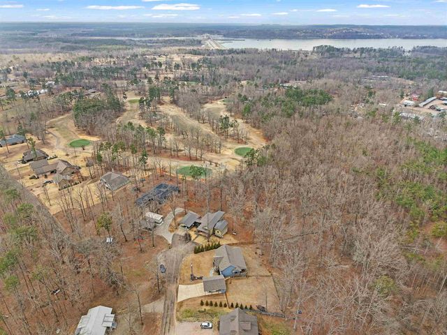 860 FAIRWAY LN, Counce, TN 38326