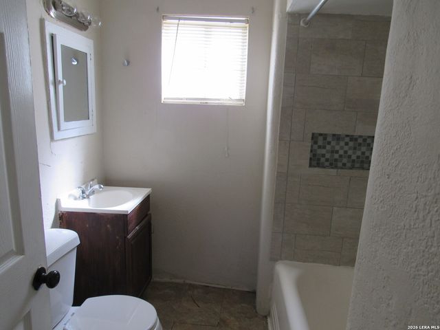 1509 W Woodlawn Ave Apt 1, San Antonio, TX 78201