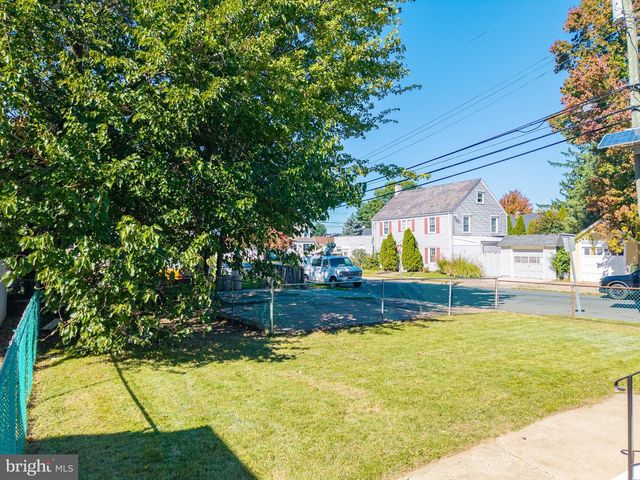 103 MARSHALL AVE W, Hamilton Twp, NJ 08610
