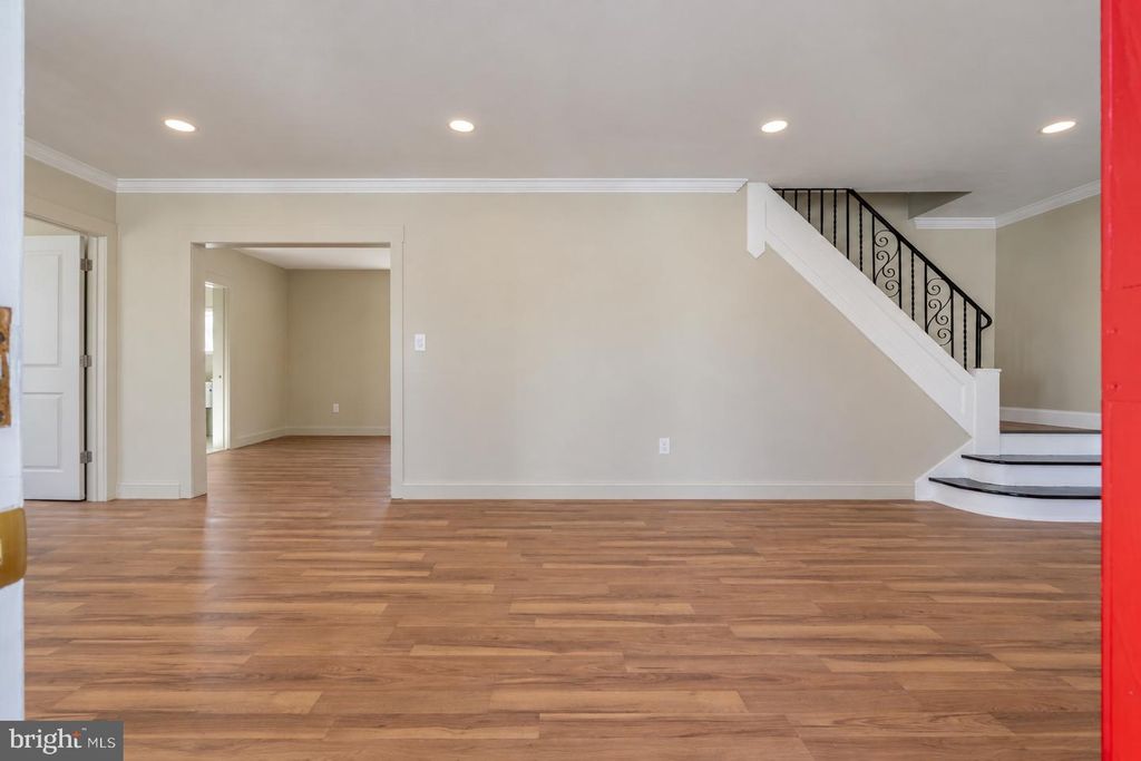 103 MARSHALL AVE W, HAMILTON TWP, NJ 08610 — photo 5