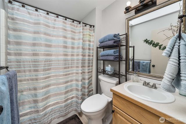 11822 261st Avenue E, Buckley, WA 98321