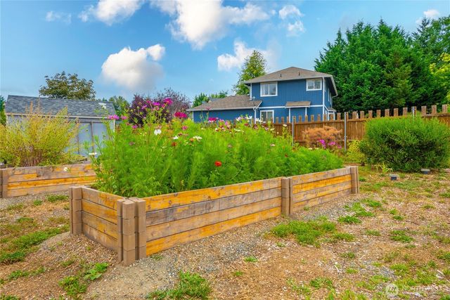 11822 261st Avenue E, Buckley, WA 98321