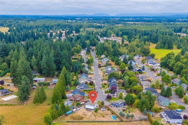 11822 261st Avenue E, Buckley, WA 98321
