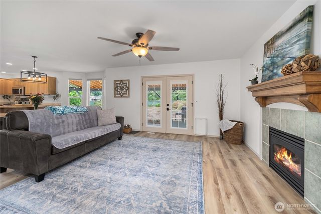 11822 261st Avenue E, Buckley, WA 98321