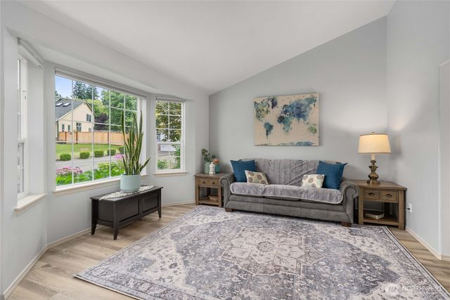 11822 261st Avenue E, Buckley, WA 98321