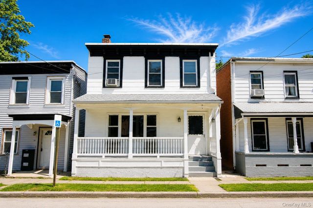 32 Hasbrouck Street, Newburgh, NY 12550