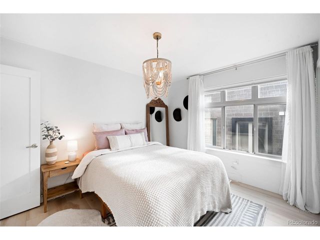 1273 Xavier St, Denver, CO 80204