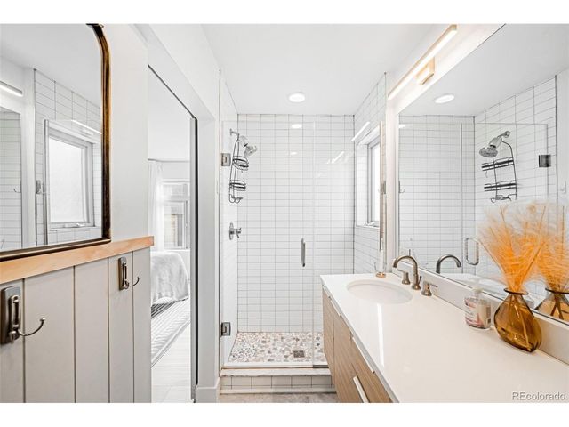 1273 Xavier St, Denver, CO 80204