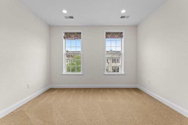 113 Corning Fairbanks Way 113, Westborough, MA 01581