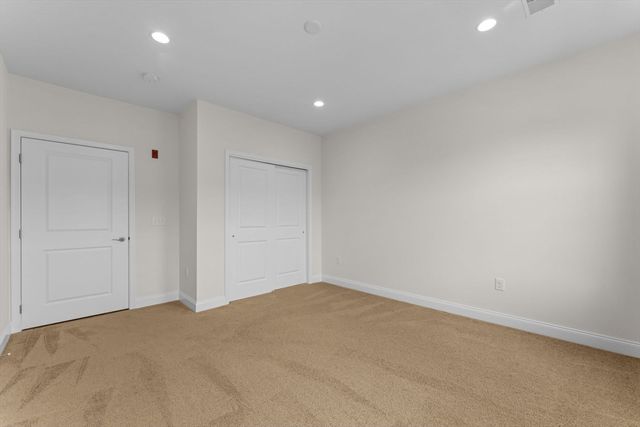 113 Corning Fairbanks Way 113, Westborough, MA 01581