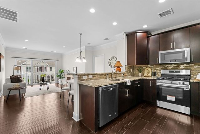 113 Corning Fairbanks Way 113, Westborough, MA 01581