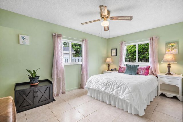 22217 SW 64TH Terrace, Boca Raton, FL 33428