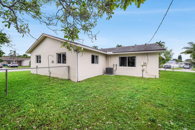 22217 SW 64TH Terrace, Boca Raton, FL 33428