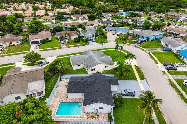 22217 SW 64TH Terrace, Boca Raton, FL 33428