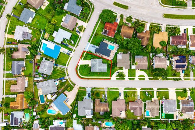 22217 SW 64TH Terrace, Boca Raton, FL 33428