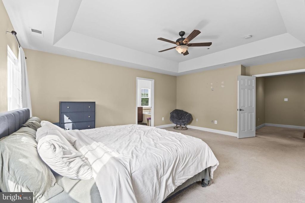 Image 34 of property listing at 11642 LAS COLINAS CT, Waldorf, MD 20602