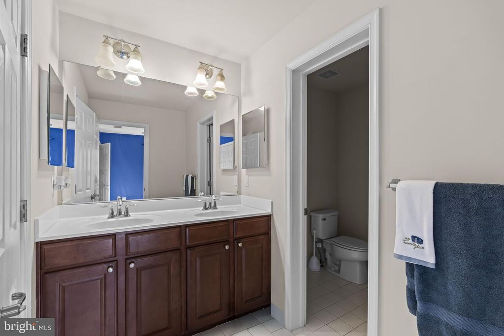 Image 48 of property listing at 11642 LAS COLINAS CT, Waldorf, MD 20602