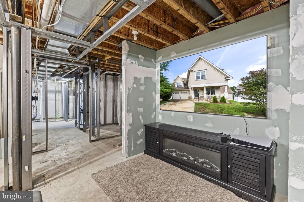 Image 54 of property listing at 11642 LAS COLINAS CT, Waldorf, MD 20602