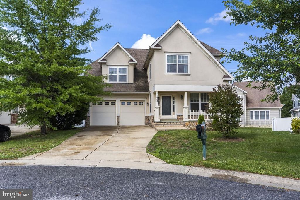 Image 56 of property listing at 11642 LAS COLINAS CT, Waldorf, MD 20602