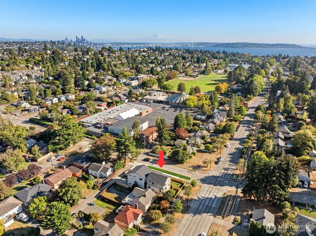 3314 W Dravus Street, Seattle, WA 98199
