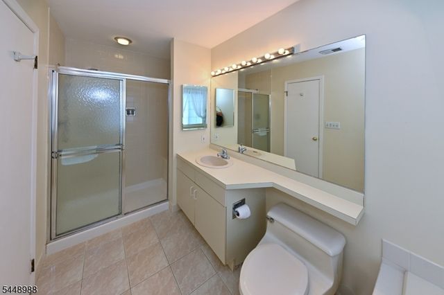 354 Stiles Ct, West Orange Twp., NJ 07052