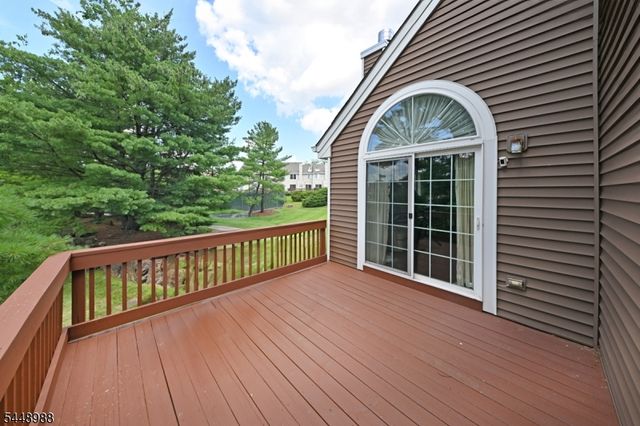 354 Stiles Ct, West Orange Twp., NJ 07052