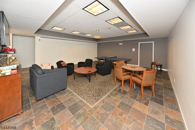 354 Stiles Ct, West Orange Twp., NJ 07052