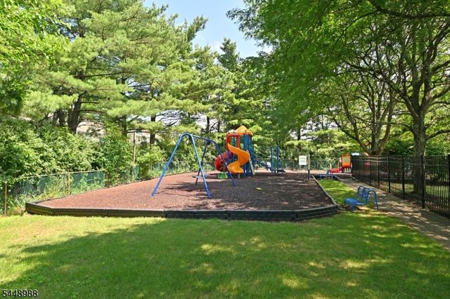 354 Stiles Ct, West Orange Twp., NJ 07052