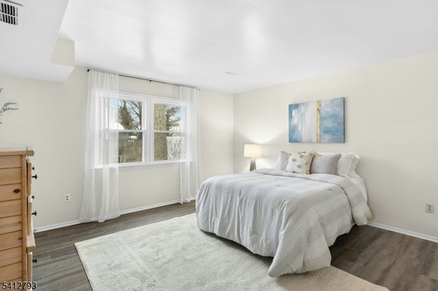 301 JOHN STREET, Westfield Town, NJ 07090