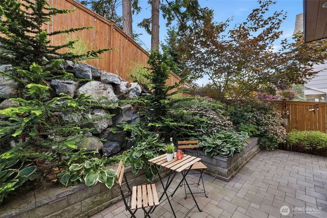 11550 174th Avenue NE, Redmond, WA 98052