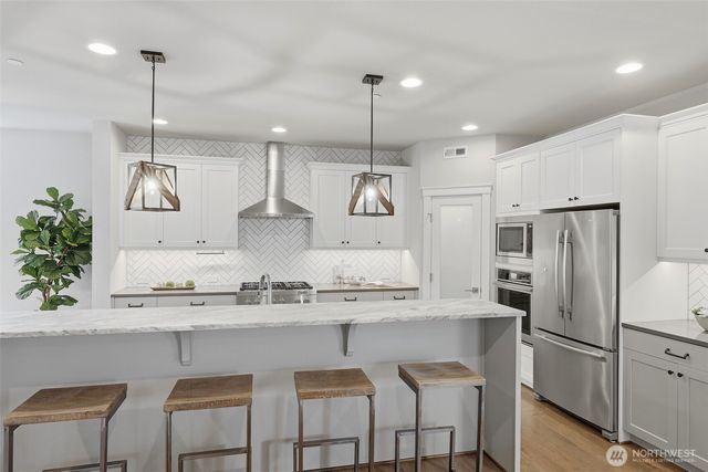 11550 174th Avenue NE, Redmond, WA 98052