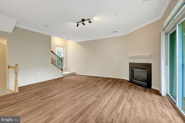 13030 CABIN CREEK RD, Herndon, VA 20171