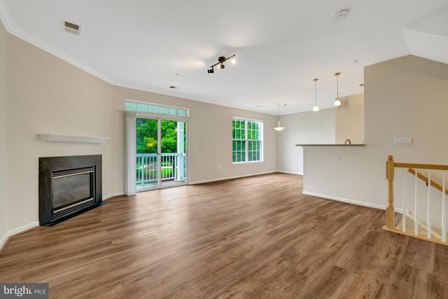 13030 CABIN CREEK RD, Herndon, VA 20171