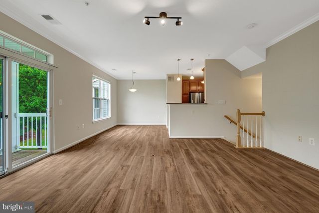 13030 CABIN CREEK RD, Herndon, VA 20171